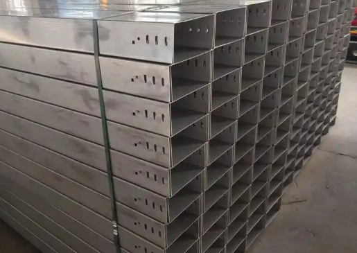 武威桥架厂铸就品质，让桥架跨度更大，可操作性更高！