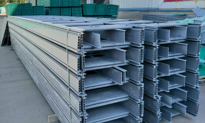 武威防火桥架：不止于阻燃，更在于为逃生救援争取时间！